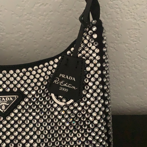 🦄 Prada Black Crystal Re-edition 2000 New - Picture 2 of 9